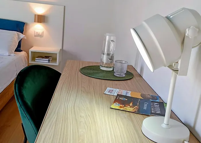 לינה וארוחת בוקר Letizia