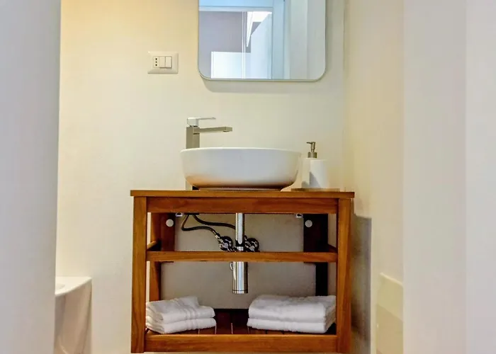 Letizia 4* קרוטונה